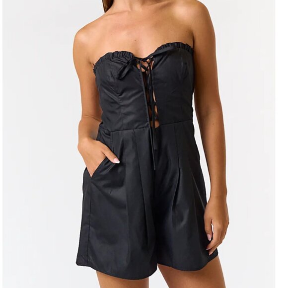 NEW - Black Romper - Picture 1 of 2
